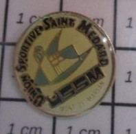 412c Pin's Pins / Beau Et Rare / SPORTS / USSM UNION SPORTIVE SAINT MEDARD MONT DE MARSAN - Andere & Zonder Classificatie