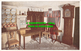 R554095 07426. Interior Burns Cottage. Alloway. Ayr. Carbo Colour Postcard. Vale - Mundo