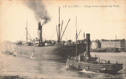 Le Havre * Cargo Boat Sortant Du Port * Bateau Commerce * Remorqueur - Non Classés