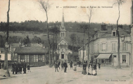 CPA Vernonnet-Gare Et église De Vernonnet-37    L2924 - Vernon