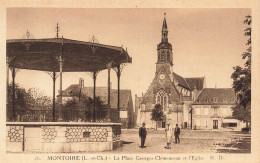 CPA Montoire-La Place Georges Clémenceau Et L'église-26   L2925 - Montoire-sur-le-Loir