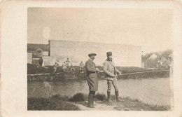Militaria Carte Photo Militaires A La Peche Pecheurs - Oorlog 1914-18