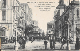 SALOMIQUE - La Place De La Libertyé Et L'entrée De La Rue Venizelos - Grèce