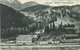 ROMANIA GIMNAZIU - BRAN - THE LOVE VALLEY, BUILDINGS, HOUSES, MOUNTAIN LANDSCAPE - Roumanie