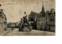 FALAISE   La Place Guillaume Le Conquerant - Falaise