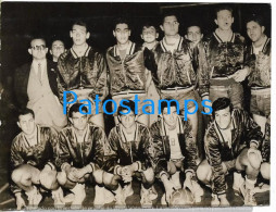 229136 SPORTS BASKET BASKETBALL TEAM JUGADORES BOCA JUNIORS IN ARGENTINA 12 X 9 CM PHOTO NO POSTCARD - Basket-ball