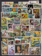 50 TIMBRES  COMORES    OBLITERES TOUS DIFFERENTS - Collections (sans Albums)