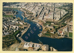 29. BREST – Le Château Et Le Pont De Recouvrance Sur La Penfeld (vue Aérienne) CPSM (voir Scan Recto/verso) - Brest