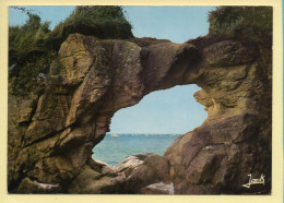 29. BEG MEIL – La Roche Percée / Couleurs De Bretagne (voir Scan Recto/verso) - Beg Meil