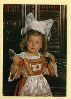 29. Petite Fille En Costume De Fouesnant (voir Scan Recto/verso) - Fouesnant