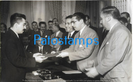 229156 ARGENTINA TUCUMAN GOBERNADOR FERNANDO RIERA 1951 SALON BLANCO CASA GOBIERNO 18.5 X 11.5 PHOTO NO POSTCARD - Argentinien