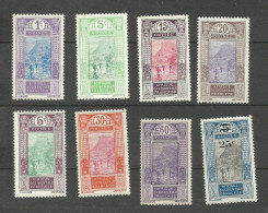 GUINEE N°63, 66, 68, 69, 84, 90, 94, 100 Neufs** Cote 4.70€ - Unused Stamps
