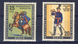 1956/57-Germania (MNH=**) 2 Valori Giornata Del Francobollo, Postiglione - Unused Stamps