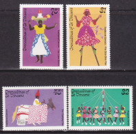 1985-Union Island St.Vincent (MNH=**) S.4v."Danze Tradizionali" - St.Vincent Y Las Granadinas