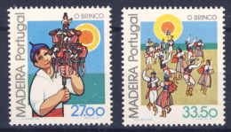 1982-Madera (MNH=**) Serie 2 Valori Etnografia Locale, Danze - Madère