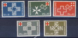1967-Olanda (MNH=**) Serie 5 Valori Croce Rossa - Nuevos