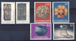 1976-Lussemburgo (MNH=**) Due Serie 6 Valori Reperti Archeologici,architettura - Altri & Non Classificati