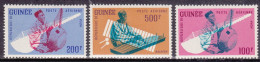 1962-Guinea (MNH=**) Posta Aerea S.3v."Musicanti Tradizionali"catalogo Yvert Eur - Guinée (1958-...)