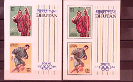 1964-Bhutan (MNH=**) Foglietto Dentellato + Non Dentellato Quattro Valori "Olimp - Bhoutan