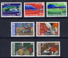 1982-Liechtenstein (MNH=**) 2 Serie 7 Valori Mondiali Calcio In Spagna,agricoltu - Unused Stamps