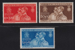 1930-Italia (MNH=**) Serie 3 Valori Nozze Reali (269/71) - Mint/hinged