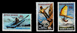 1980-Indonesia (MNH=**) Serie 3 Valori Rafting Deltaplano Alpinismo - Indonésie