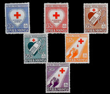 1956-Indonesia (MNH=**) Serie 6 Valori Croce Rossa - Indonésie