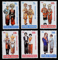 1988-Indonesia (MNH=**) Serie 6 Valori Costumi - Indonesië