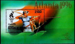 1996-Indonesia (MNH=**) Foglietto 1 Valore Sport Tiro Con Arco - Indonésie