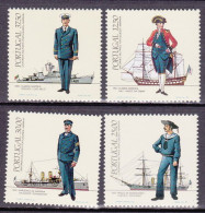 1983-Portogallo (MNH=**) S.4v."Uniformi Della Marina Militare" - Other & Unclassified