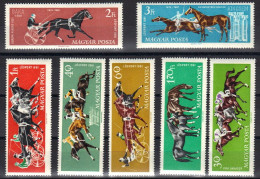 1961-Ungheria (MNH=**) S.7v."attività Sportive,equitazione"catalogo Yvert Euro 7 - Autres & Non Classés