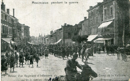 MEXIMIEUX - RETOUR D'un REGIMENT D' INFANTERIE Du CAMP De VALBONNE Après La REMISE Du DRAPEAU - - Guerre 1914-18