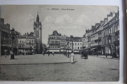 AK Douai Place D'Armes Feldpost 1915 Gebraucht #PG383 - Autres & Non Classés