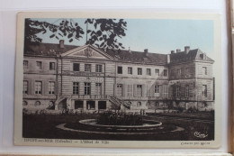 AK Isigny-sur-Mer (Calvados) L'Hôtel De Ville Ungebraucht #PG273 - Sonstige & Ohne Zuordnung