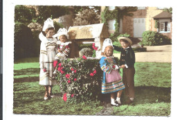 COSTUMES De Fête Des Environs De FOUESNANT - BÉNODET - N°10073 Jean éd. - VENTE DIRECTE X - Fouesnant