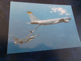 BELLE CARTE.....UN BOEING KC-135 STRATOTANKER AVEC UN F-16 - 1946-....: Era Moderna