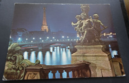 Paris Vue Sur La Seine Vu Du Pont Alexandre III - Editions ALFRED ZIETHEN, Paris - Paris La Nuit