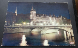 Paris - La Conciergerie Illuminée - Edit. CHANTAL, Paris - Parijs Bij Nacht