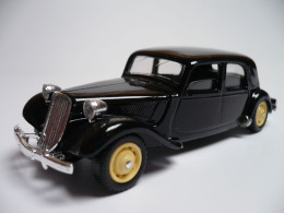 Solido Citroen Traction 15 Six  Echelle 1/43 Sous Blister - Solido