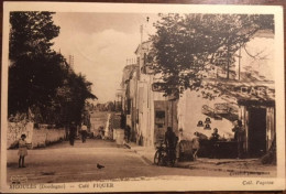 Cpa Photo 24 Dordogne, SIGOULES, Devanture Café PIQUER, Animée, Enseigne Café, Coll Fagetou, écrite En 1943 - Autres & Non Classés