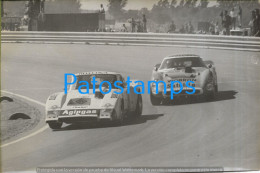 229199 AUTOMOBILE CAR RACE AUTO DE CARRERA DODGE & CHEVROLET GARRAFA DE BORDEU 18 X 12 CM PHOTO NO POSTCARD - Andere & Zonder Classificatie