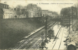 94  VINCENNES - INTERIEUR DE LA GARE ET AVENUE AUBER (ref 7712) - Vincennes