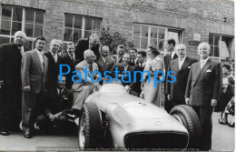 229204 AUTOMOBILE CAR RACE AUTO DE EQUIPE DAIMLER BENZ PRIX SPORT & CORREDOR FANGIO 17 X 11 CM PHOTO NO POSTCARD - Sonstige & Ohne Zuordnung