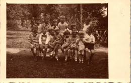 CP Carte Photo D'époque Photographie Vintage Enfant Mode Groupe  - Sonstige & Ohne Zuordnung