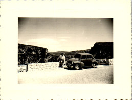 Photographie Photo Vintage Snapshot Amateur Automobile 4 Chevaux Voiture Verdon - Automobile