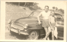 Photographie Photo Vintage Snapshot Amateur Automobile Voiture Auto  - Cars