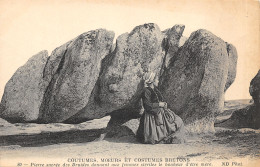 29-SCENE BRETONNE-ROCHE DES FEMMES STERILES-N°2153-A/0317 - Sonstige & Ohne Zuordnung