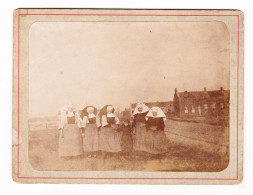 Oude Foto Op Karton - 5 Nonnen Met Weeskind - Klooster Zrs V Liefde Heule - Anciennes (Av. 1900)