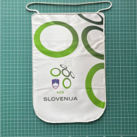 Flag Pennant Banderín Team Captain ZA000648 - Football Soccer Slovenia Vs Croatia 2011-09-03 - Kleding, Souvenirs & Andere