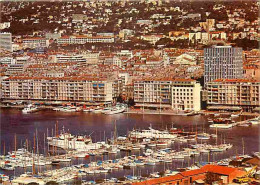 83 - Toulon - Le Port - Bateaux - CPM - Voir Scans Recto-Verso - Toulon